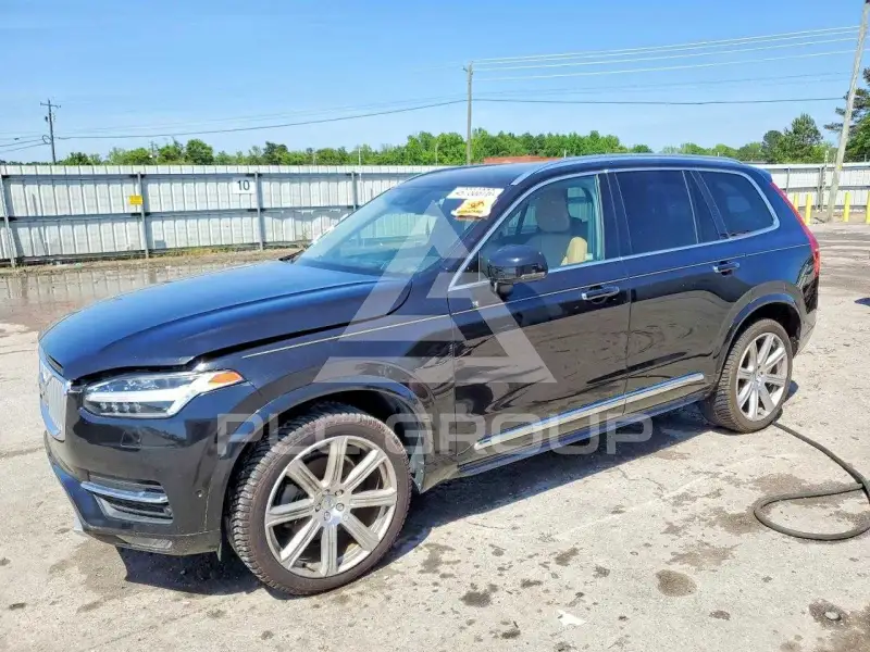 2016 Volvo XC90 фото