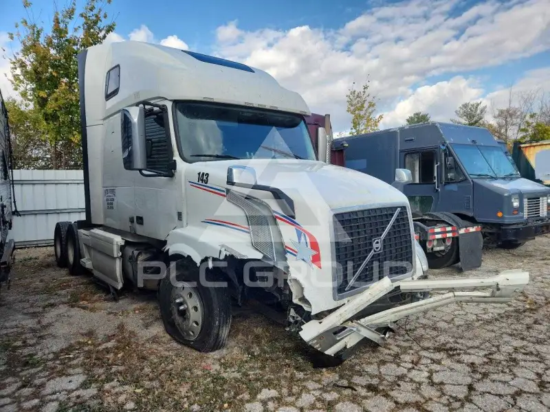 2016 Volvo VNL фото