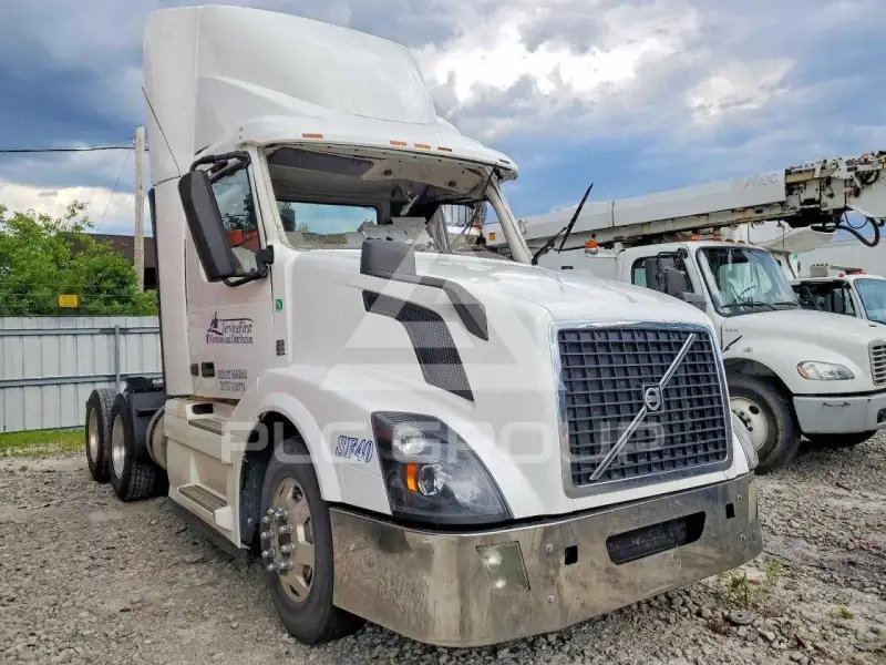 2016 Volvo VNL фото