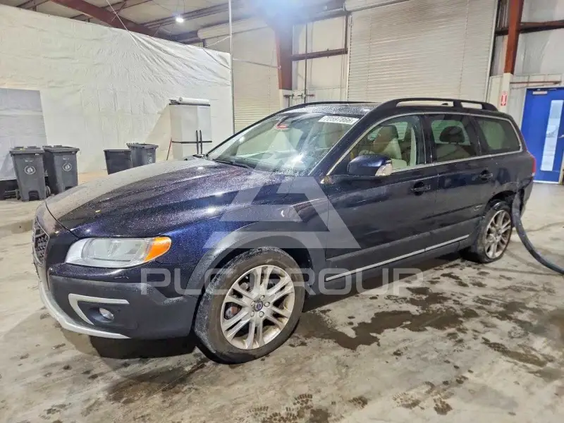 2016 Volvo XC70 photo