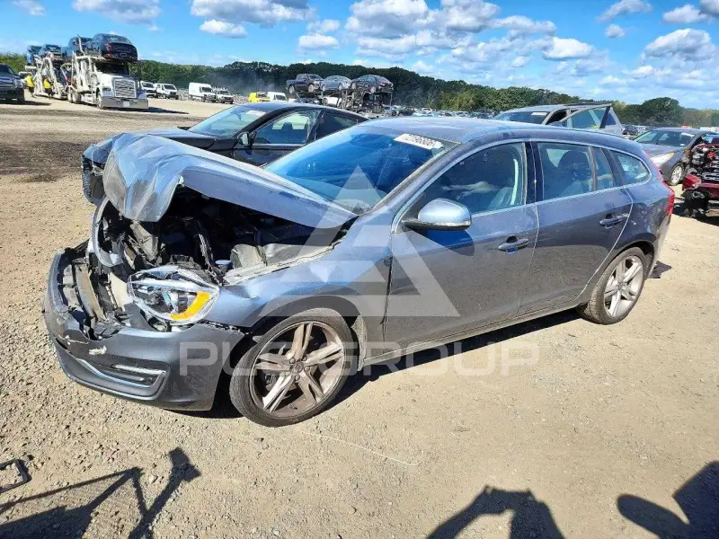 2016 Volvo V60 фото