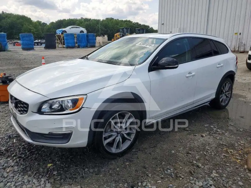 2016 Volvo V60 photo