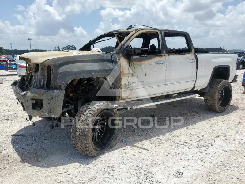 2016 GMC Sierra photo