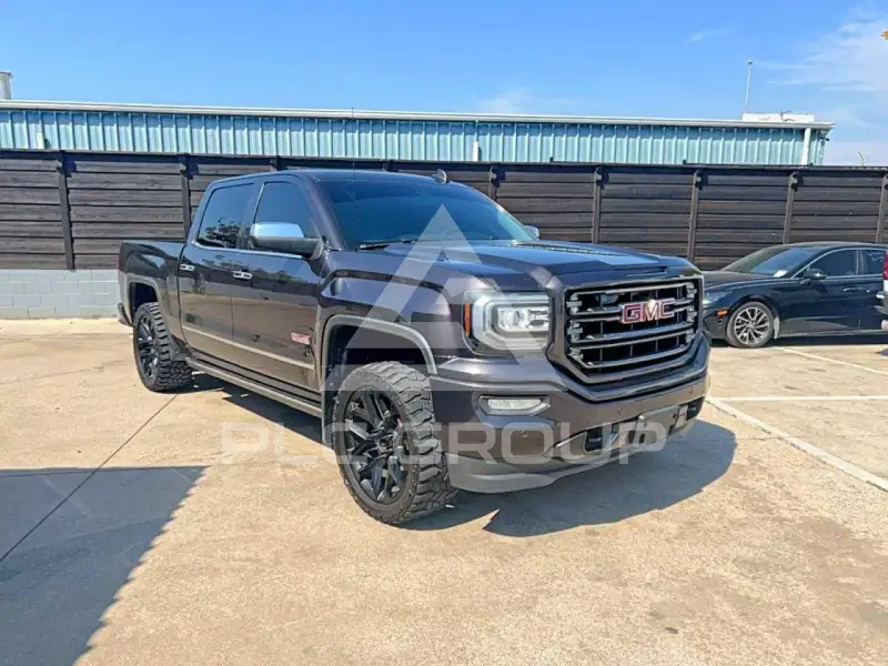 2016 GMC Sierra photo
