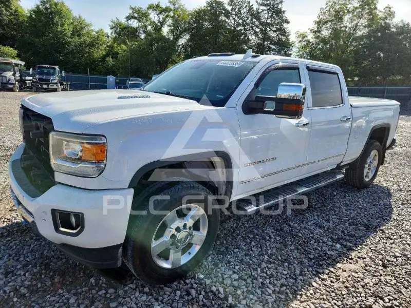 2016 GMC Sierra photo