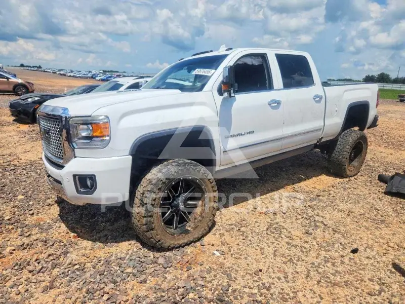 2016 GMC Sierra photo