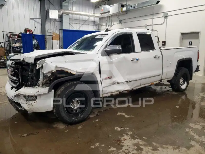 2016 GMC Sierra photo