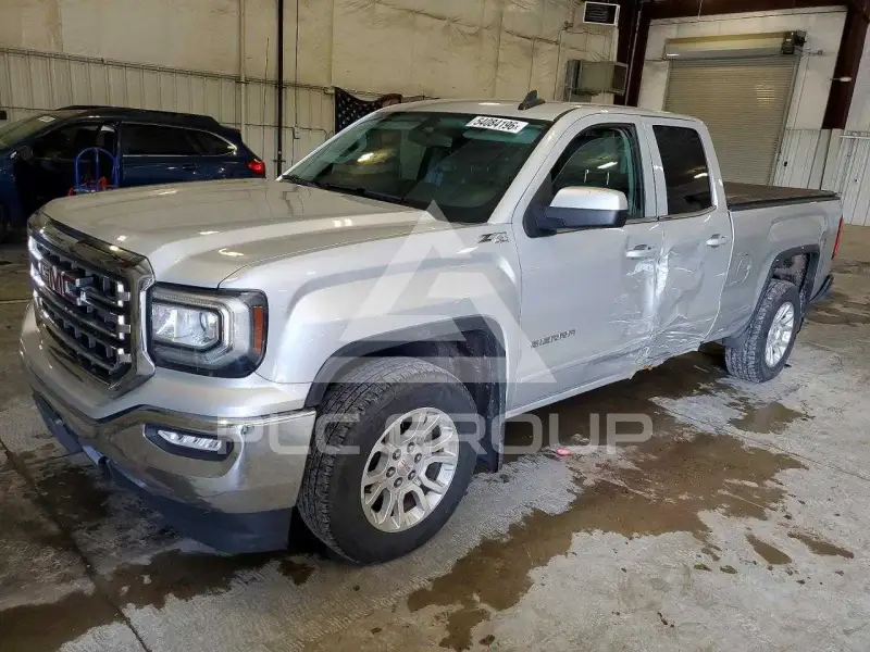 2016 GMC Sierra photo