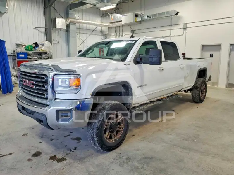 2016 GMC Sierra photo