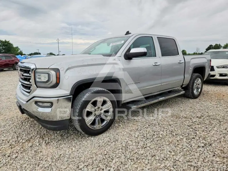 2016 GMC Sierra photo