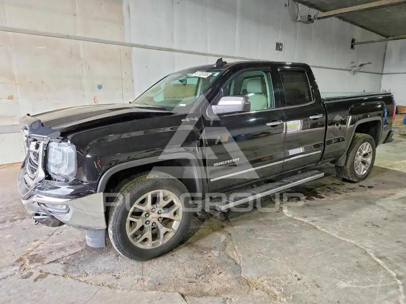 2016 GMC Sierra photo