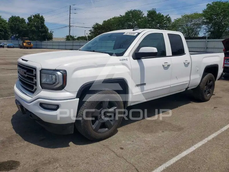 2016 GMC Sierra photo