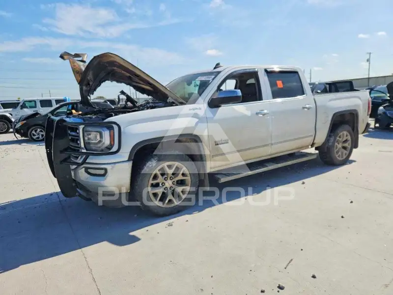 2016 GMC Sierra photo