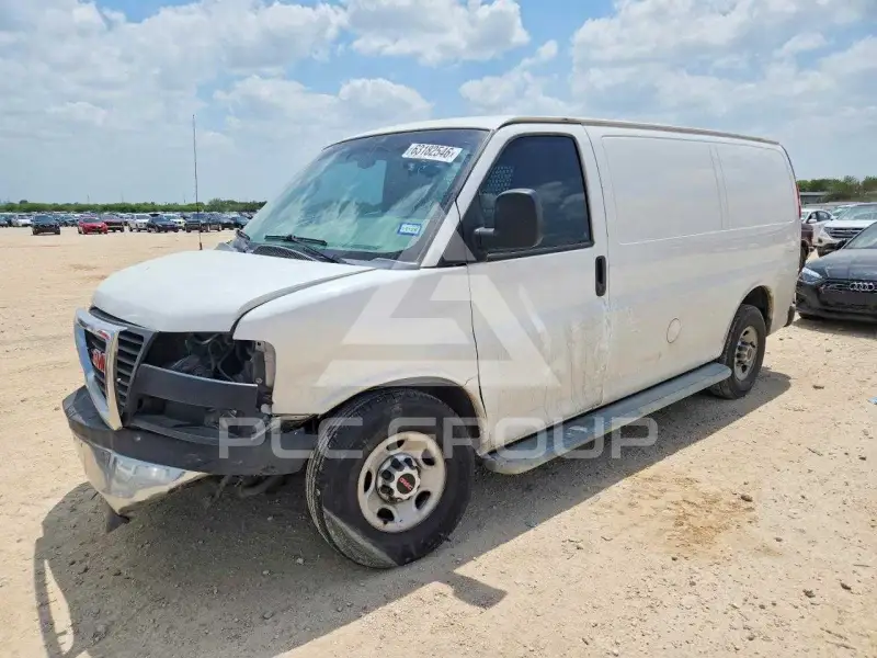 2016 GMC Savana фото
