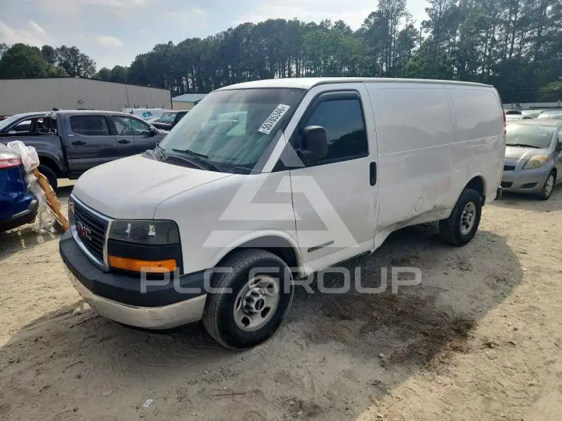 2016 GMC Savana фото
