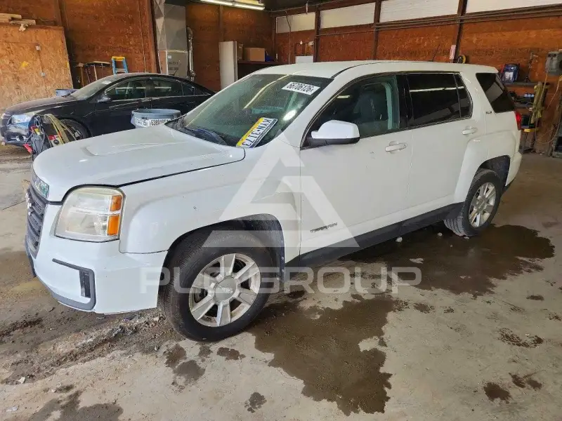 2016 GMC TERRAIN photo
