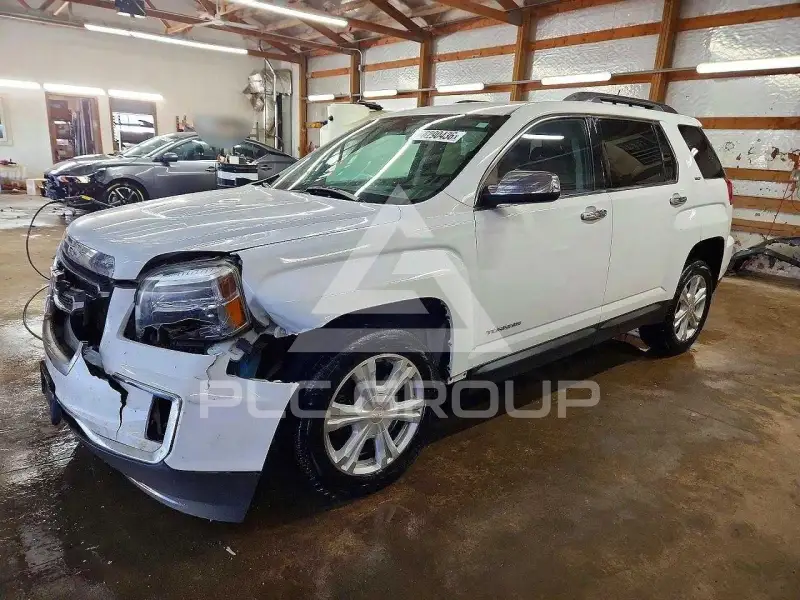 2016 GMC TERRAIN photo