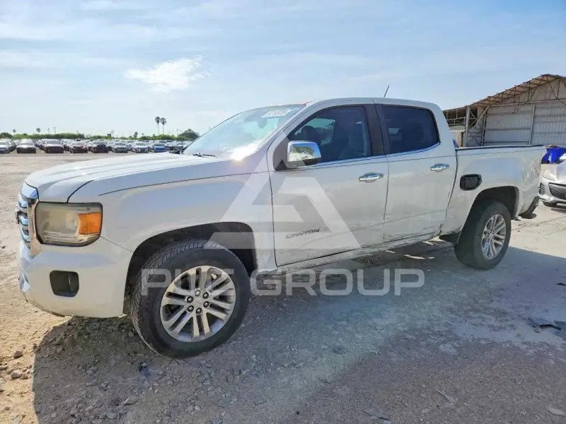 2016 GMC CANYON photo