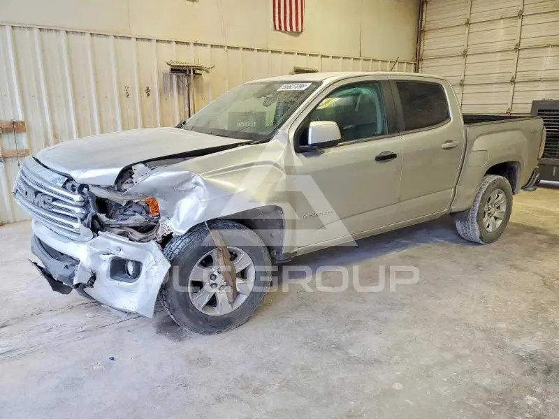 2016 GMC CANYON photo