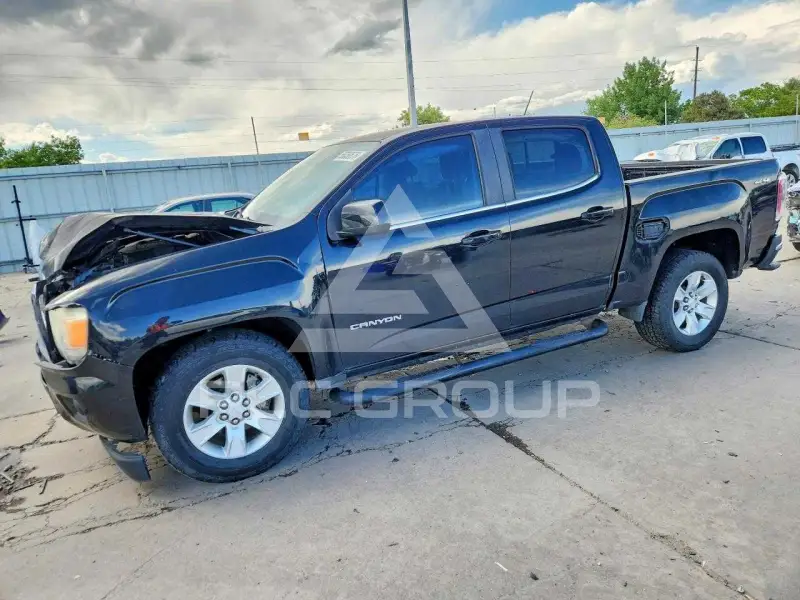 2016 GMC CANYON photo