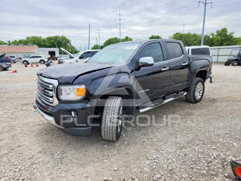 2016 GMC CANYON photo