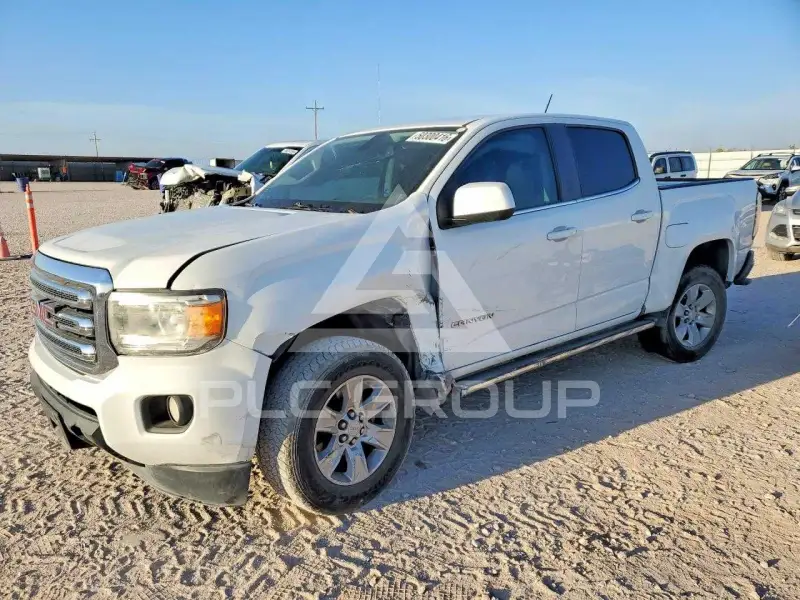 2016 GMC CANYON photo