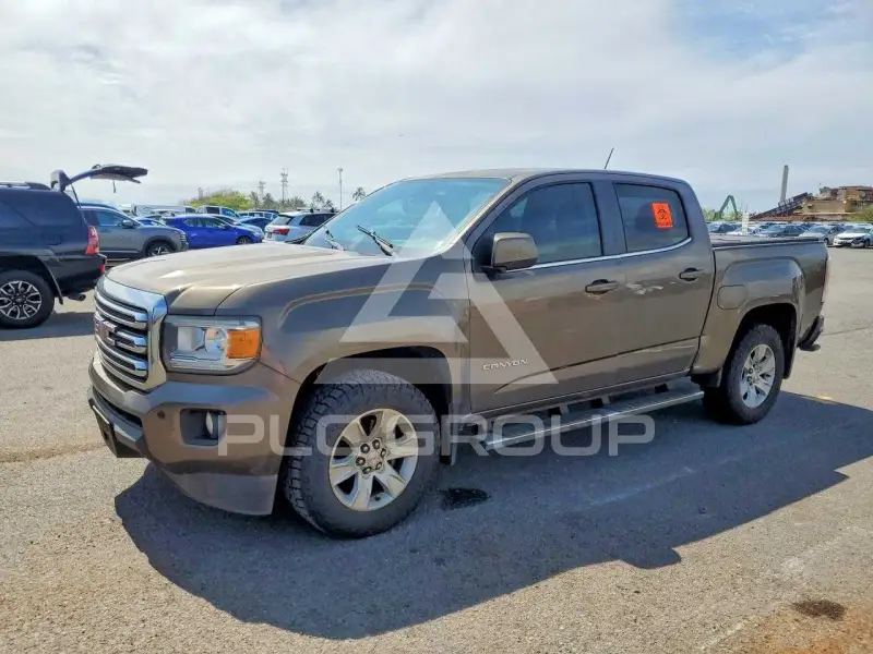 2016 GMC CANYON photo