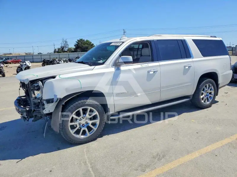 2016 GMC YUKON photo