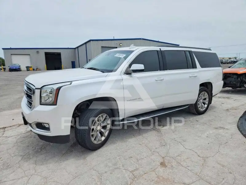 2016 GMC YUKON photo