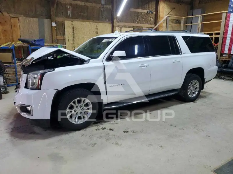 2016 GMC YUKON фото