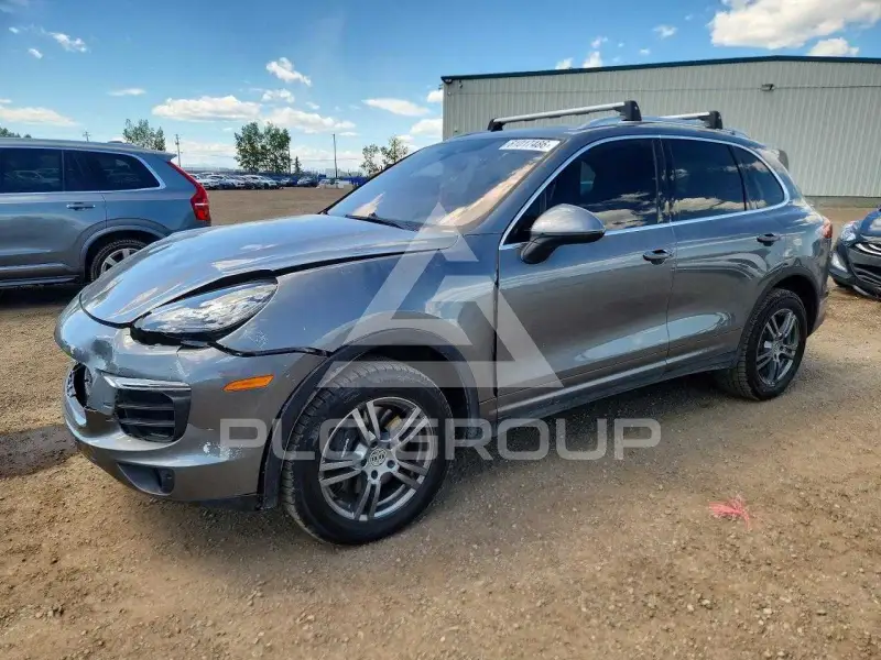 2016 Porsche Cayenne photo