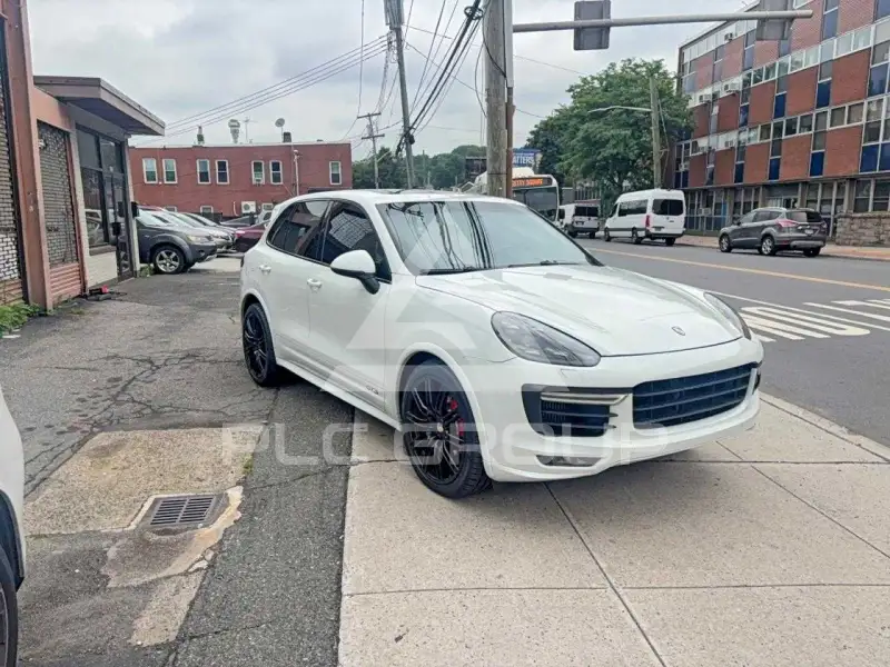 2016 Porsche Cayenne фото