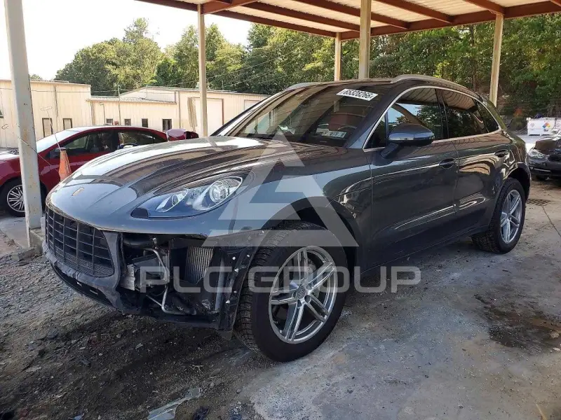 2016 Porsche MACAN photo