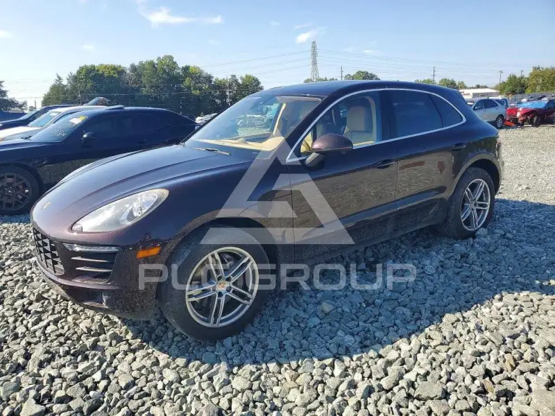 2016 Porsche MACAN photo