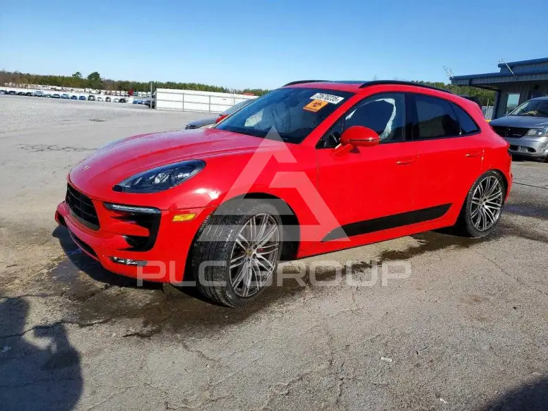 2016 Porsche MACAN photo