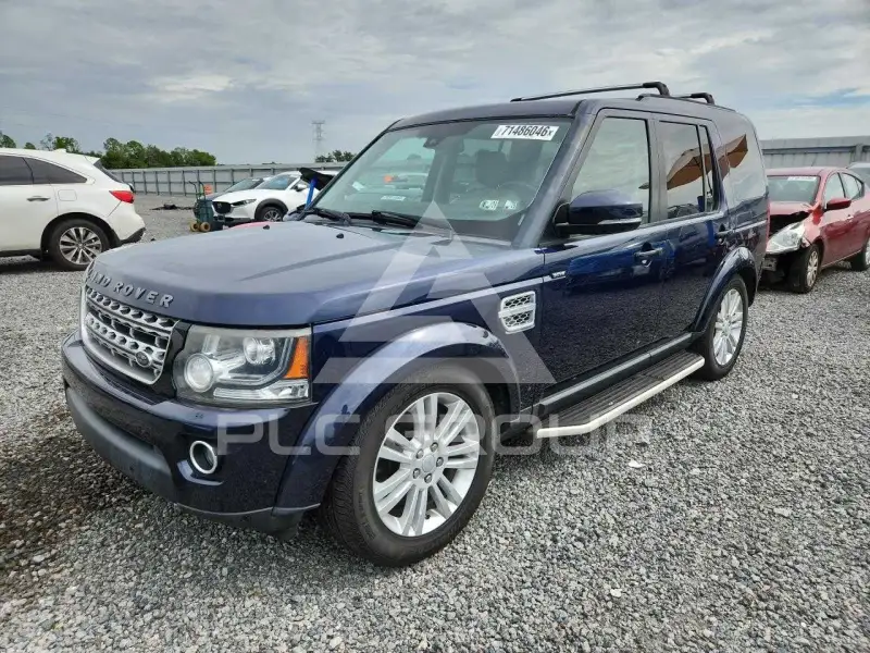 2016 Land Rover LR4 photo