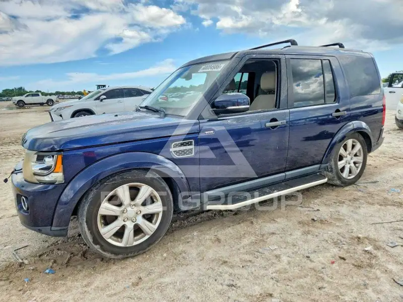2016 Land Rover LR4 photo