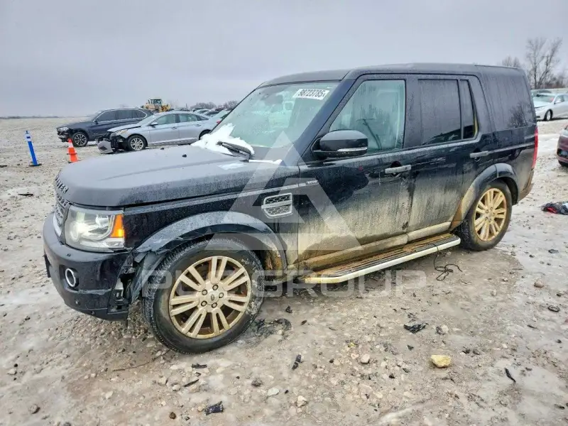 2016 Land Rover LR4 photo