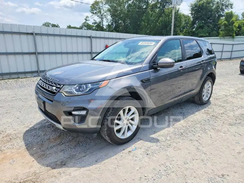 2016 Land Rover Discovery photo