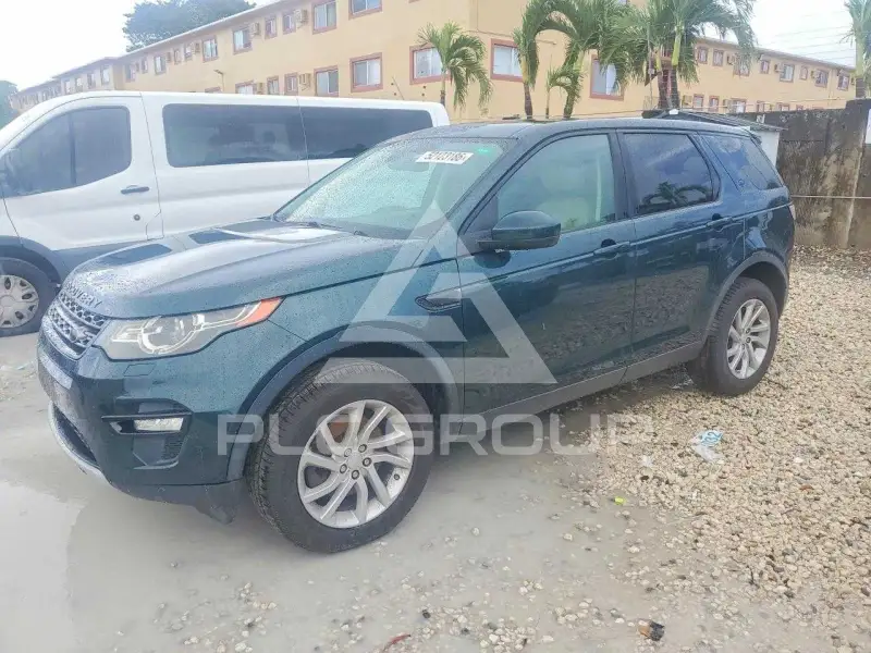 2016 Land Rover Discovery photo