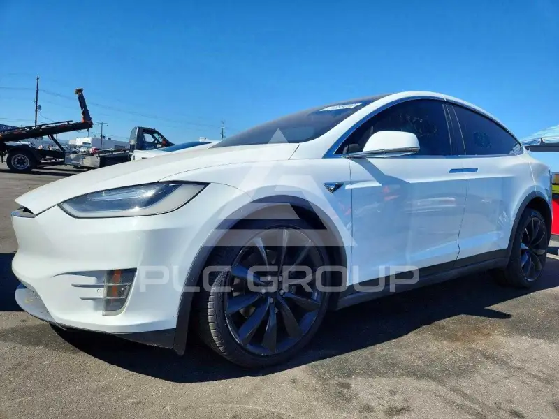 2016 Tesla Model X photo