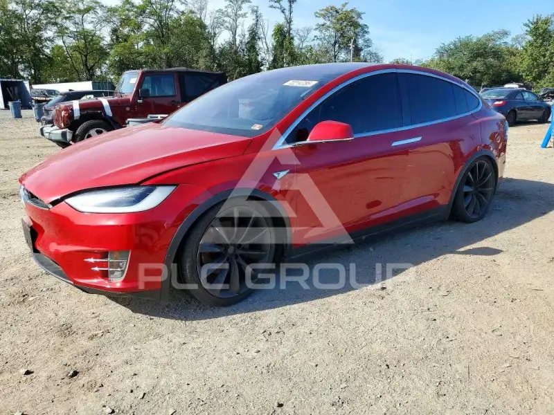 2016 Tesla Model X photo