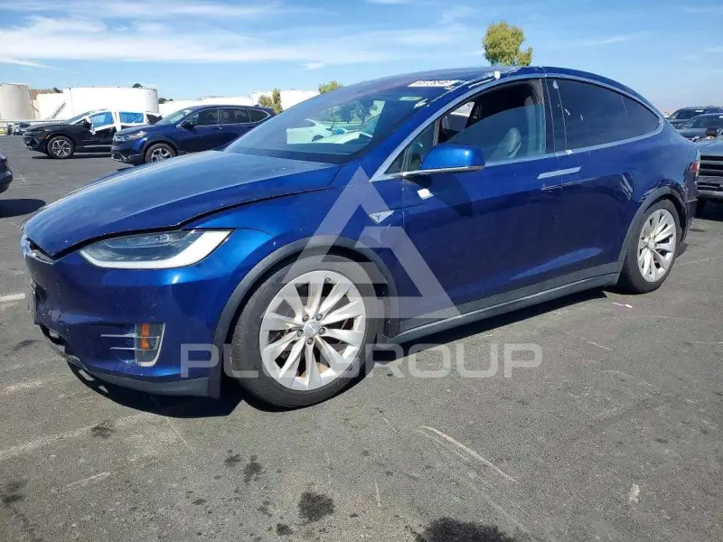 2016 Tesla Model X photo