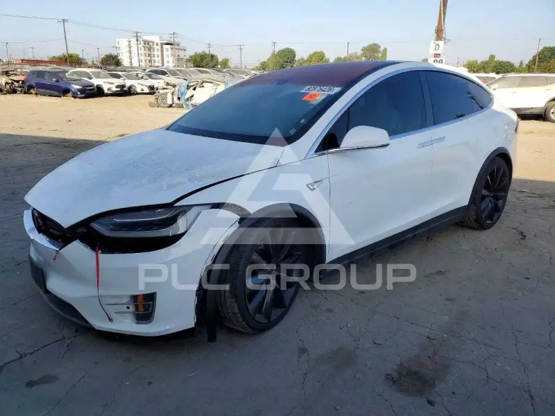 2016 Tesla Model X photo
