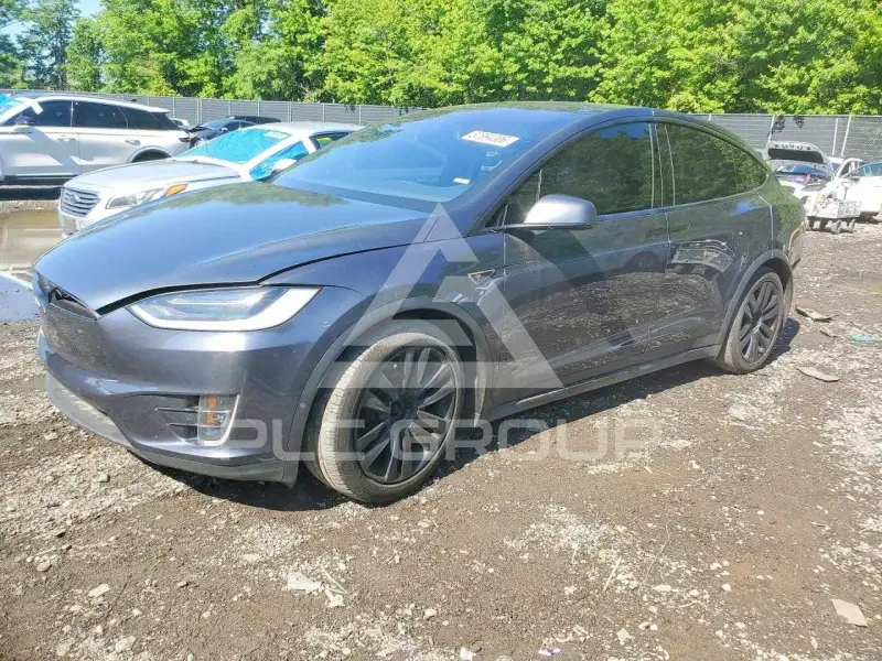 2016 Tesla Model X фото