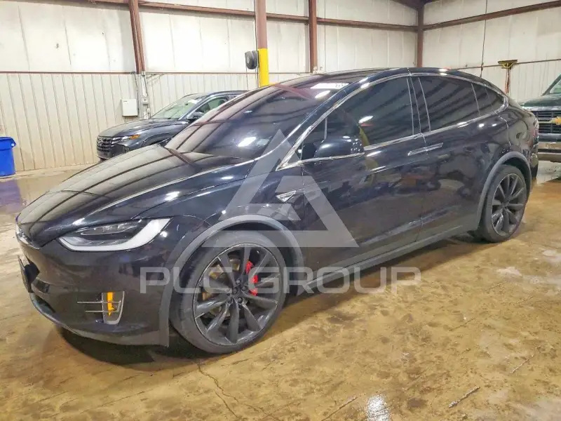 2016 Tesla Model X фото