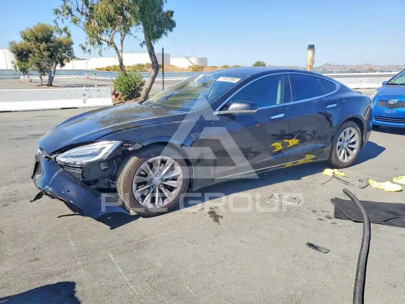 2016 Tesla Model S фото