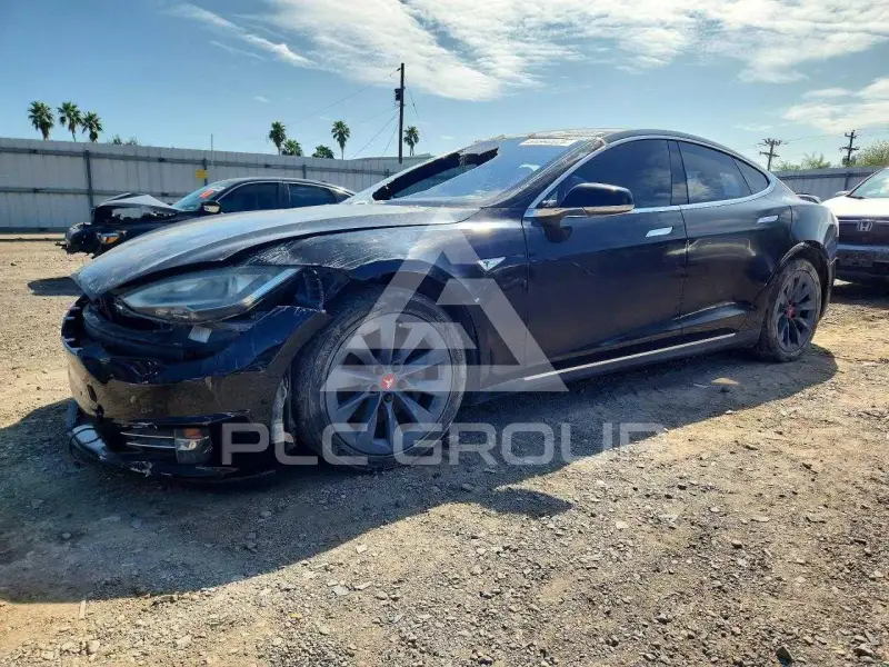 2016 Tesla Model S photo