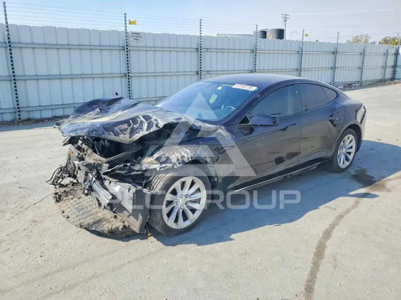 2016 Tesla Model S photo