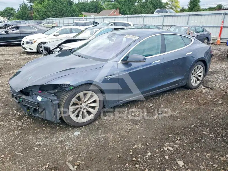 2016 Tesla Model S фото